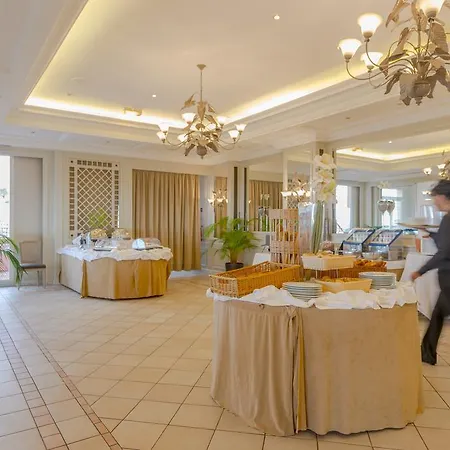 Amarante Golf Plaza 4* Sainte-Maxime