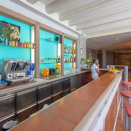 Amarante Golf Plaza Hotel 4*